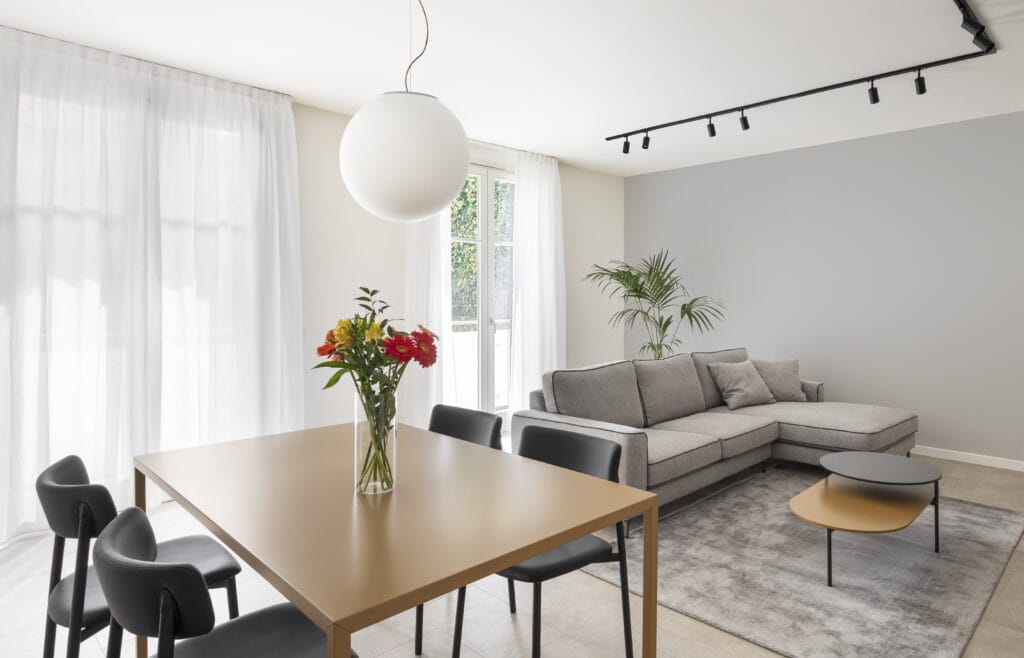 RESSTENDE LIGHTS UP THE SENSORY APARTMENT CORTE FOSCOLO: INNOVATION AND DESIGN AT THE SERVICE OF LIVING COMFORT